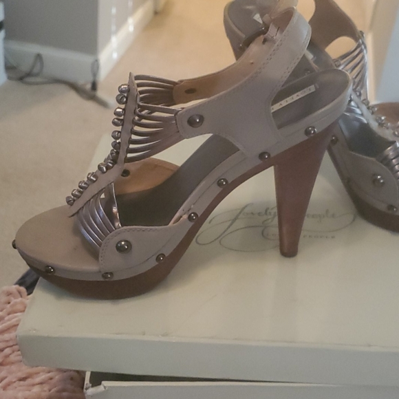 Lovely People 'Calantha' Studded Pump (Taupe) - Picture 2 of 7